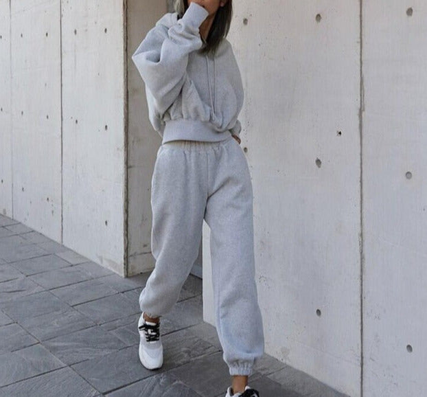 Women Warm Hoodie and Pants Set